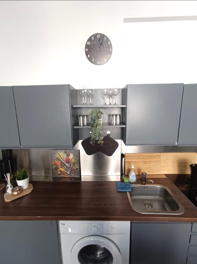 Stylish Apartment With Wifi, Near University& Augsburg Messe Екстериор снимка